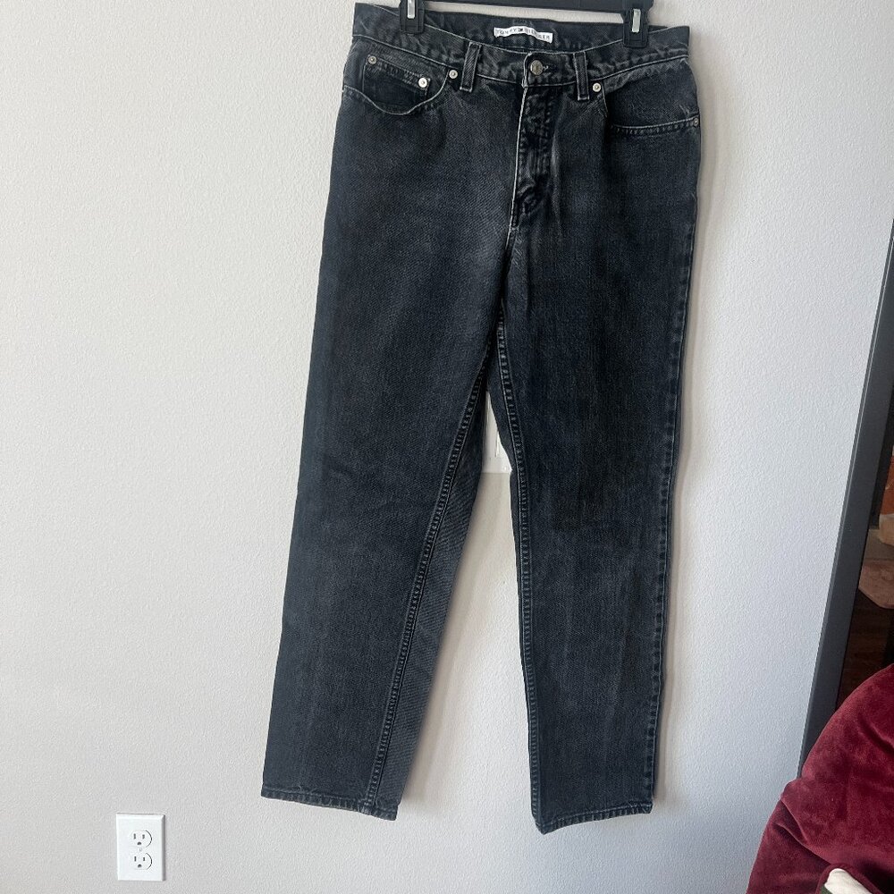 Tommy Hilfiger Vintage Straight Leg Jeans Faded Black Color Size Medium